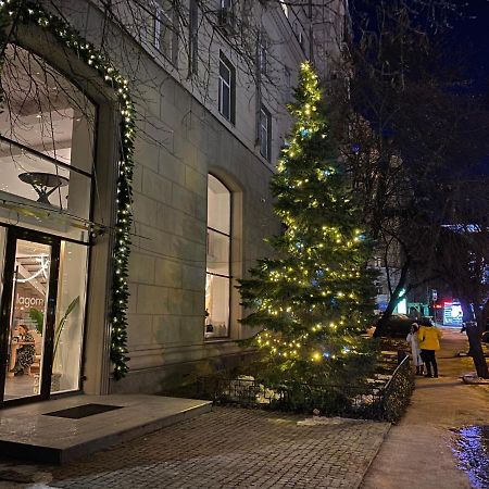 Panorama Luxury Apartment In The House With A Spire, A Historical Building In The City Centre Kharkov Luaran gambar