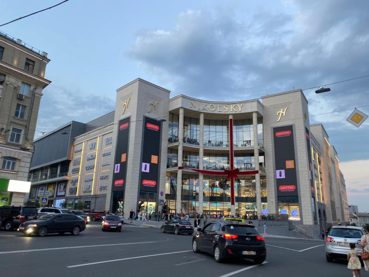 Panorama Luxury Apartment In The House With A Spire, A Historical Building In The City Centre Kharkov Luaran gambar