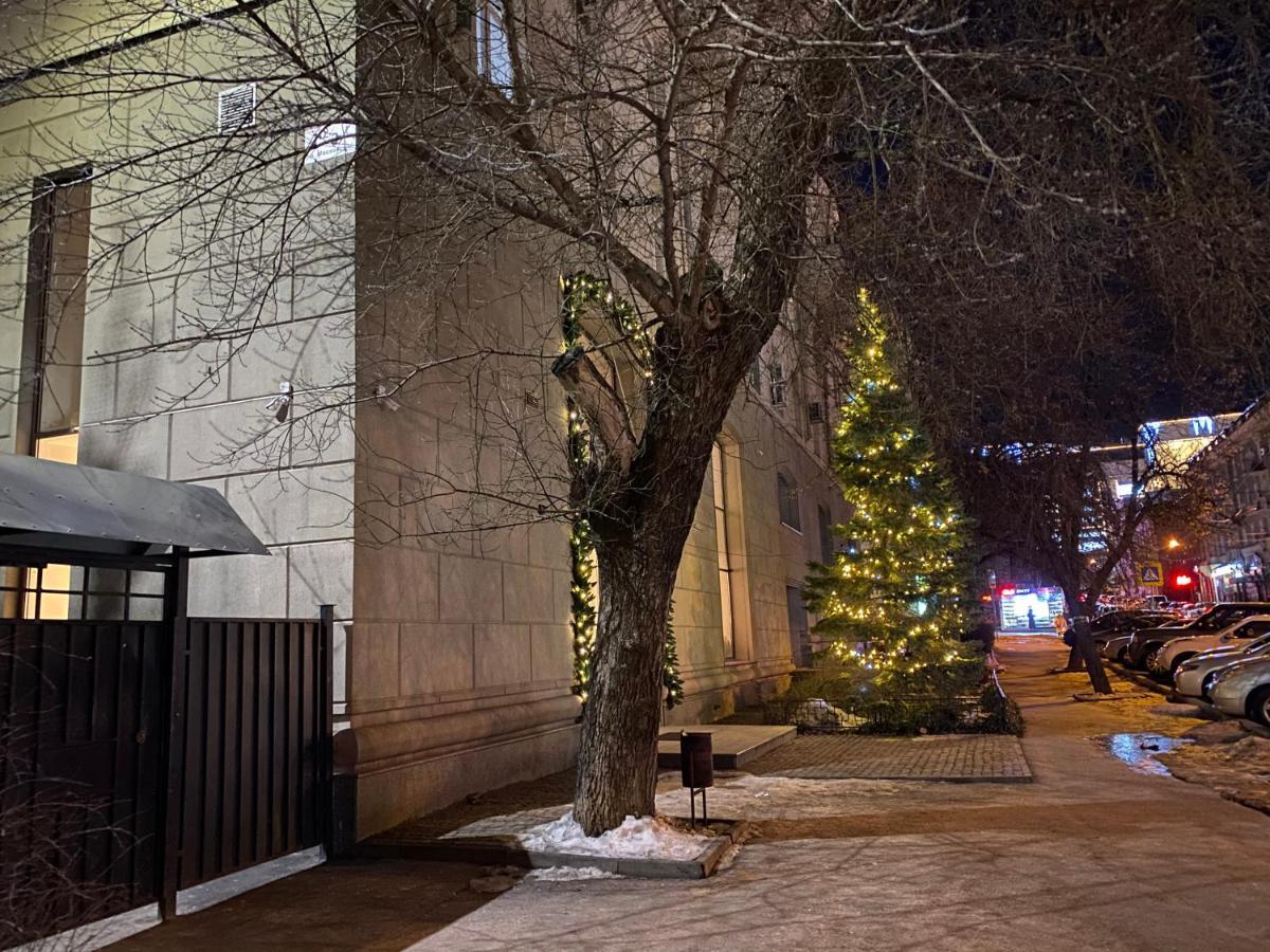 Panorama Luxury Apartment In The House With A Spire, A Historical Building In The City Centre Kharkov Luaran gambar